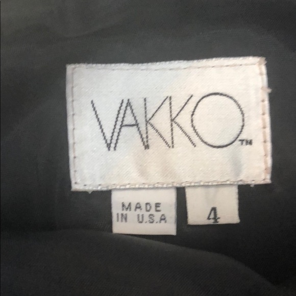 Vakko Black Leather Skirt - Picture 2 of 5